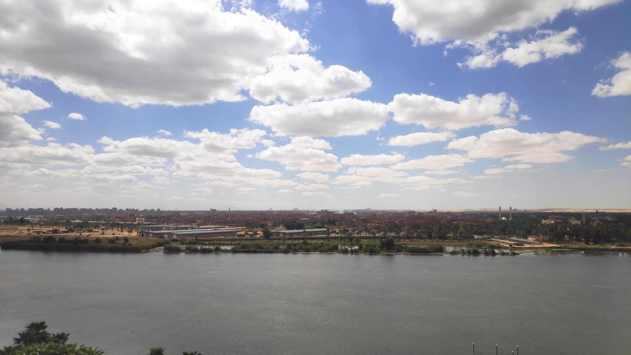 Nile Pyramidal View Apartment El El Cairo Exterior foto