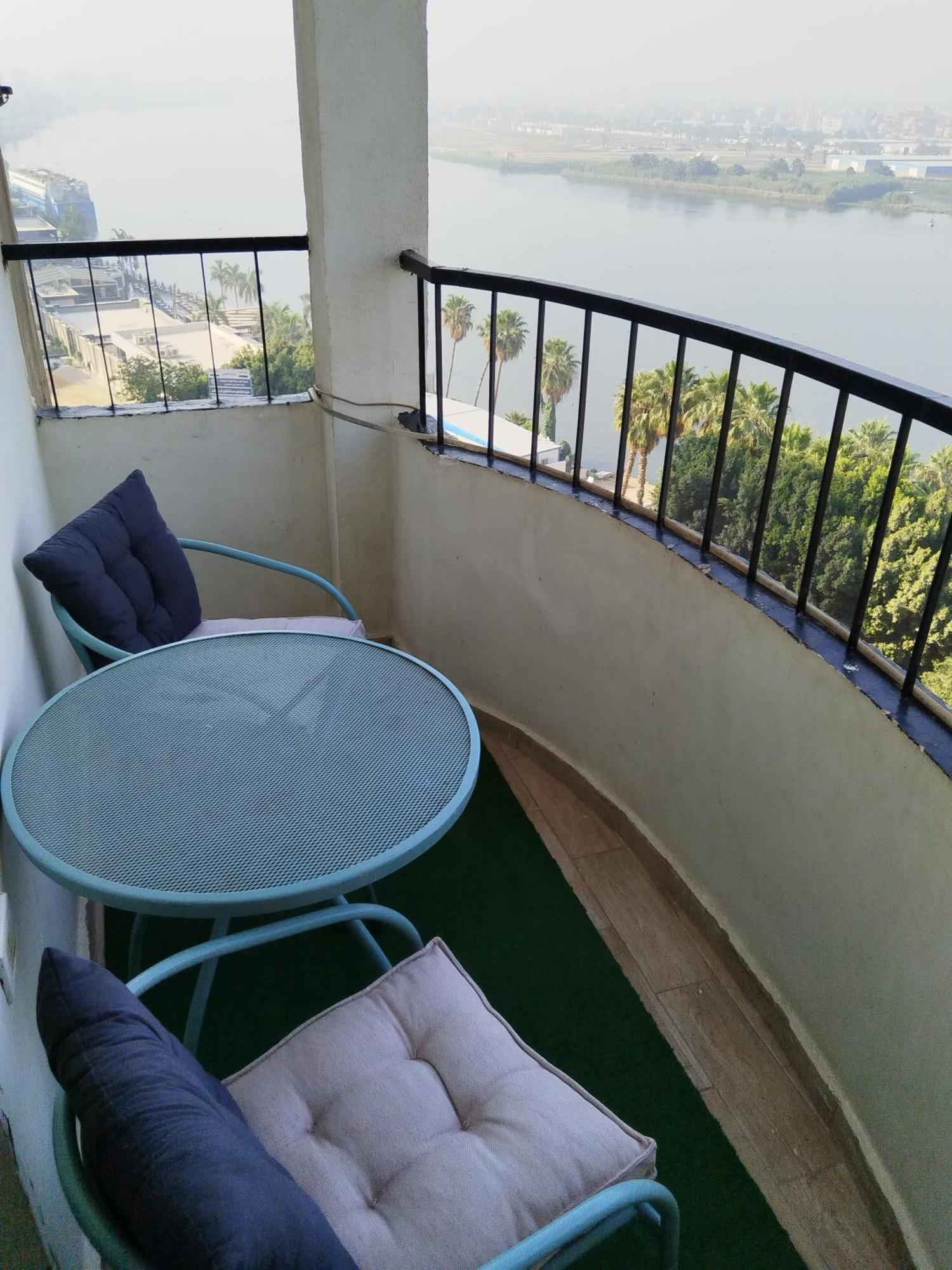 Nile Pyramidal View Apartment El El Cairo Exterior foto